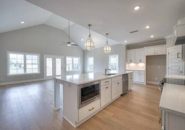 Photo 4 of Single family home for sale at 5529 Sinclair St, Murfreesboro, TN 37127 | MLS# 3231937 | Listing updated on 2026-09-24