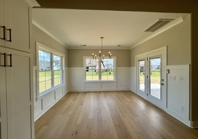 Photo 4 of Single family home for sale at 5516 Sinclair St, Murfreesboro, TN 37127 | MLS# 3231936 | Listing updated on 2026-09-23