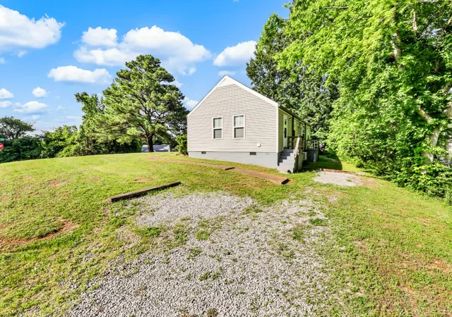 Homes for sale in Clarksville, TN | 48 Maple St, Clarksville, TN 37042 | MLS# 3233009