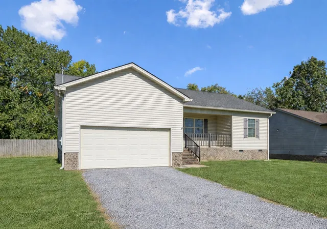 Homes for sale in Shelbyville, TN | 225 Eagle Blvd, Shelbyville, TN 37160 | MLS# 3231372