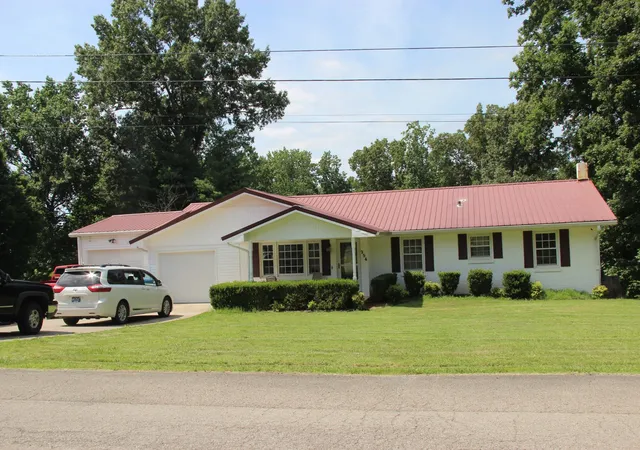 Homes for sale in Dover, TN | 254 Shane Lee Cir, Dover, TN 37058 | MLS# 3231847