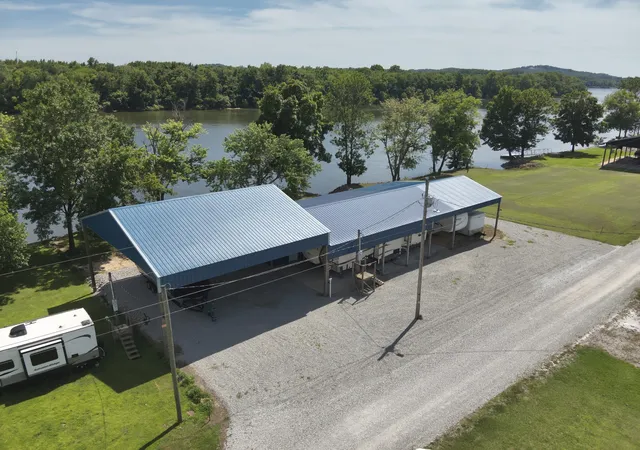 1st image of 1067 Wc Pickett, Clifton, TN 38425 | MLS# 3231389