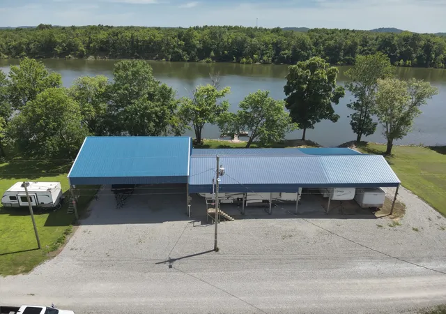 3rd image of 1067 Wc Pickett, Clifton, TN 38425 | MLS# 3231389