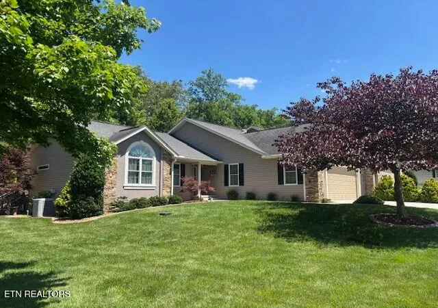 1st image of 14 Heatherhurst Court, Crossville, TN 38558 | MLS# 3231406