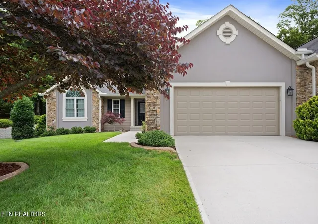 2nd image of 14 Heatherhurst Court, Crossville, TN 38558 | MLS# 3231406