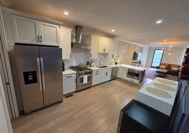 Photo 3 of Townhouse for sale at 1018 Wedgewood Ave, Nashville, TN 37203 | MLS# 3232740 | Listing updated on 2026-06-17