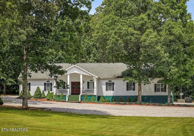 1st image of 67 Woodlands Court, Crossville, TN 38571 | MLS# 3231415