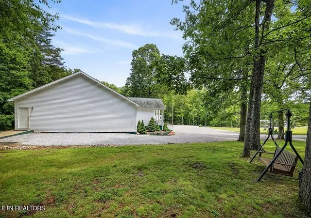 3rd image of 67 Woodlands Court, Crossville, TN 38571 | MLS# 3231415