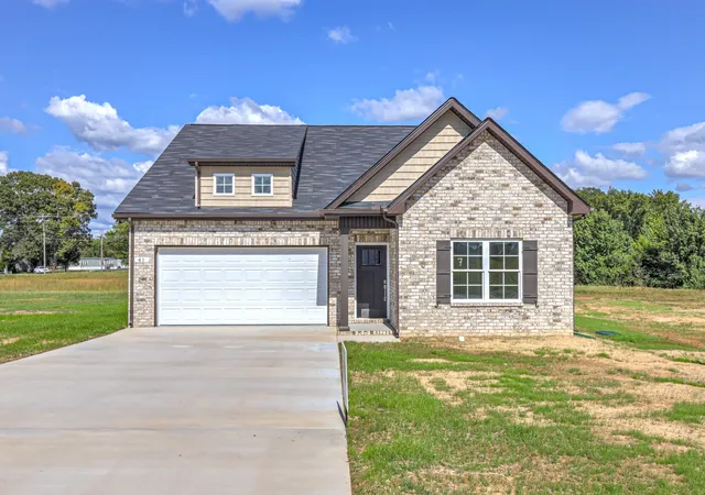 Homes for sale in Decherd, TN | 41 Bartow St, Decherd, TN 37324 | MLS# 3231451