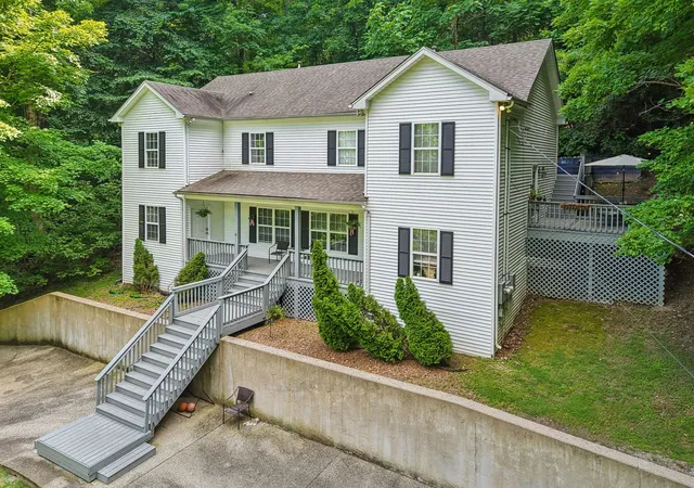 1st image of 1017 Harpeth Valley Ct, Nashville, TN 37221 | MLS# 3231505