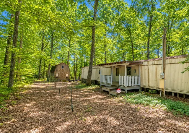 Homes for sale in Smithville, TN | 360 Floyd Dr, Smithville, TN 37166 | MLS# 3231484