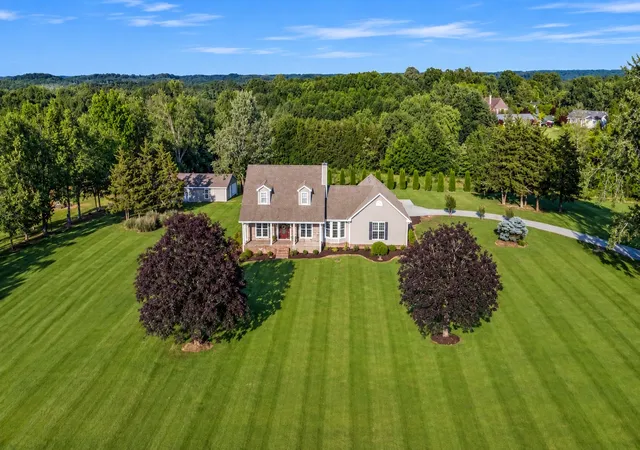 Photo 1 of Single family home for sale at 122 Trivett Dr, Portland, TN 37148 | MLS# 3231861 | Listing updated on 2026-09-20