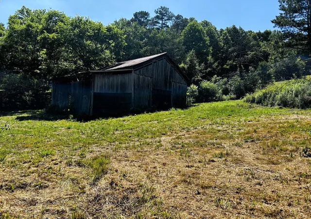 Homes for sale in Riceville, TN | 1060 County Road 130, Riceville, TN 37370 | MLS# 3244173