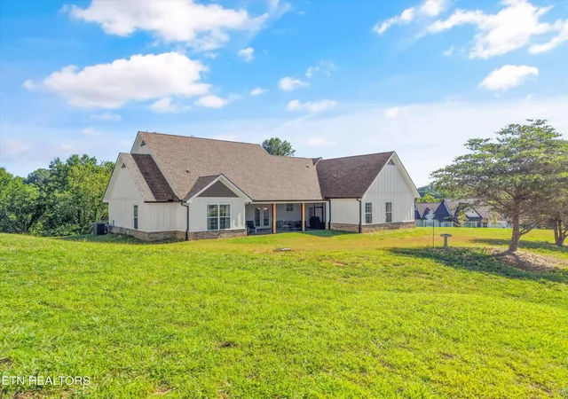 2nd image of 2609 Clyde Ed Rd, Kodak, TN 37764 | MLS# 3317283