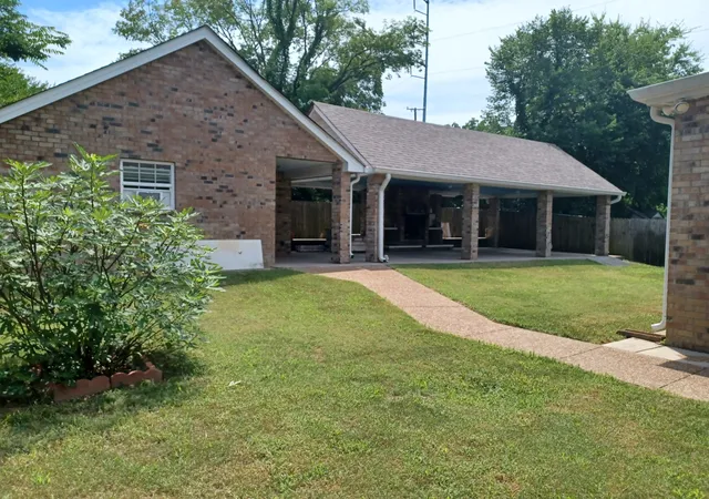 Homes for sale in Madison, TN | 704 Shandale Dr, Madison, TN 37115 | MLS# 3231789