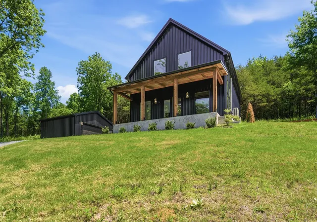 Homes for sale in Carthage, TN | 5 Carter Lane, Carthage, TN 37030 | MLS# 3231816