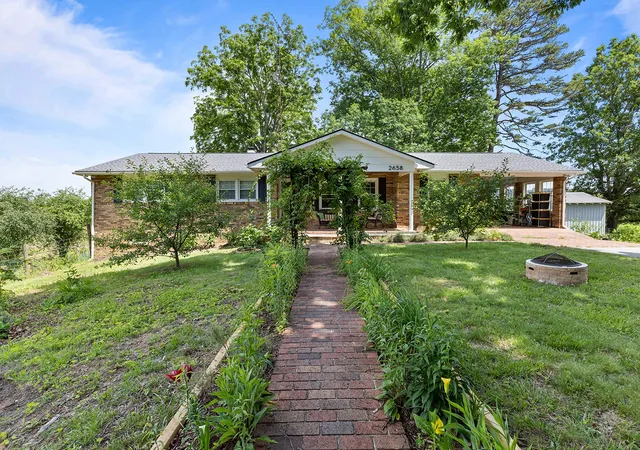 2nd image of 2658 Pickett Park Hwy, Jamestown, TN 38556 | MLS# 3231825