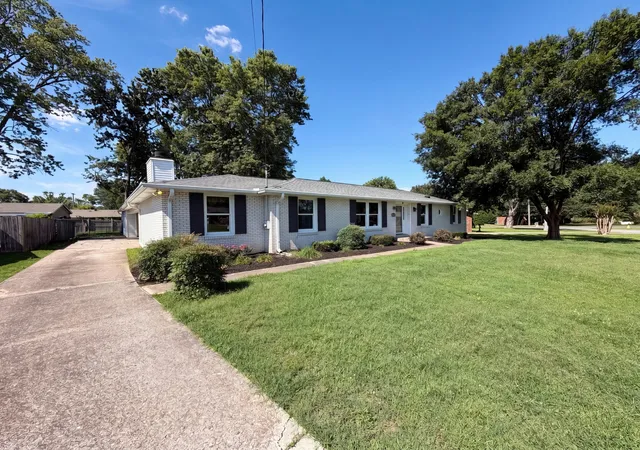 2nd image of 115 Paxton Dr, Hendersonville, TN 37075 | MLS# 3231922