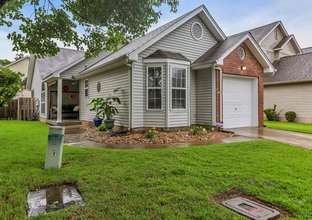 Photo 3 of Single family home for sale at 1111 Wembley Dr, Hermitage, TN 37076 | MLS# 3232068 | Listing updated on 2026-09-23
