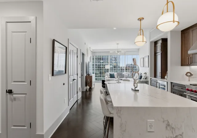 3rd image of 1616 West End Ave #1906, Nashville, TN 37203 | MLS# 3233580