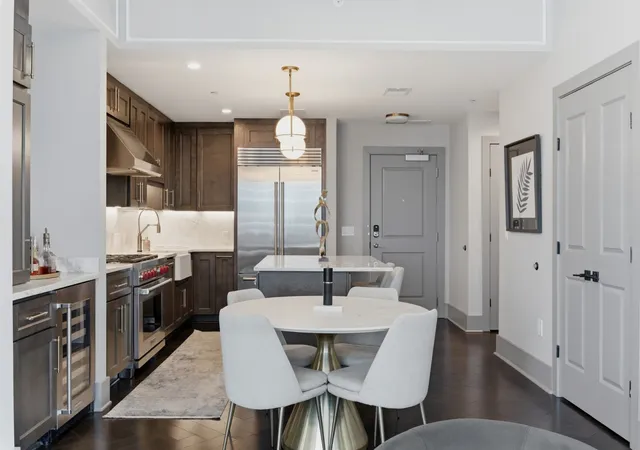 4th image of 1616 West End Ave #1906, Nashville, TN 37203 | MLS# 3233580