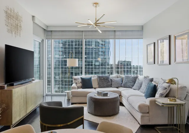 1st image of 1616 West End Ave #1906, Nashville, TN 37203 | MLS# 3233580