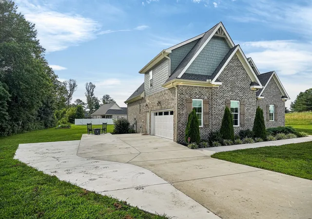 Homes for sale in Morrison, TN | 4358 Vervilla Rd, Morrison, TN 37357 | MLS# 3233735