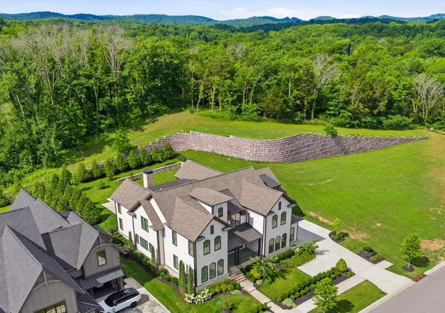 3rd image of 8068 Heirloom Blvd, College Grove, TN 37046 | MLS# 3244283