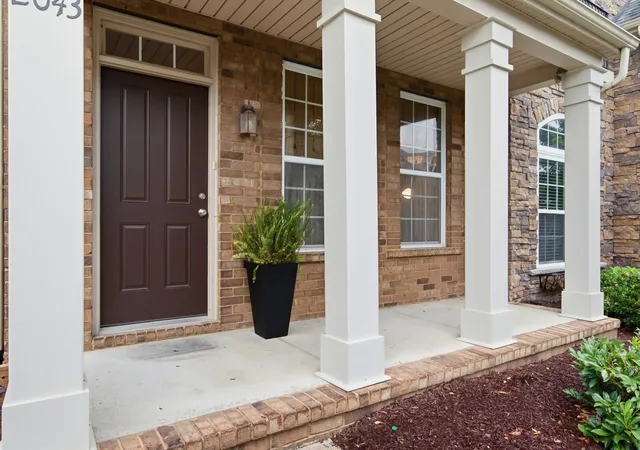 Photo 2 of Townhouse for sale at 2043 Traemoor Village Dr, Nashville, TN 37209 | MLS# 3251781 | Listing updated on 2026-08-20