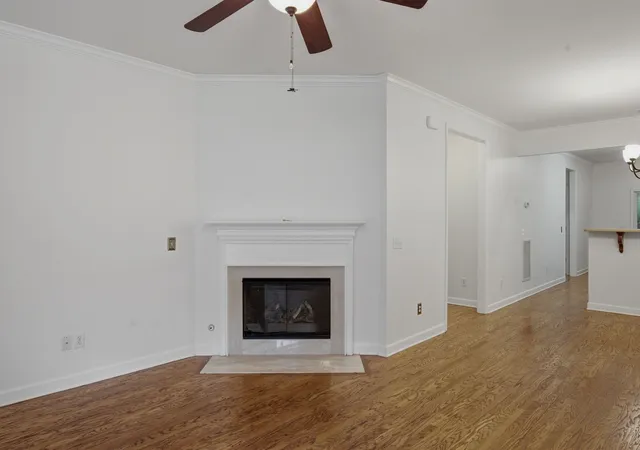 Photo 3 of Townhouse for sale at 2043 Traemoor Village Dr, Nashville, TN 37209 | MLS# 3251781 | Listing updated on 2026-08-20