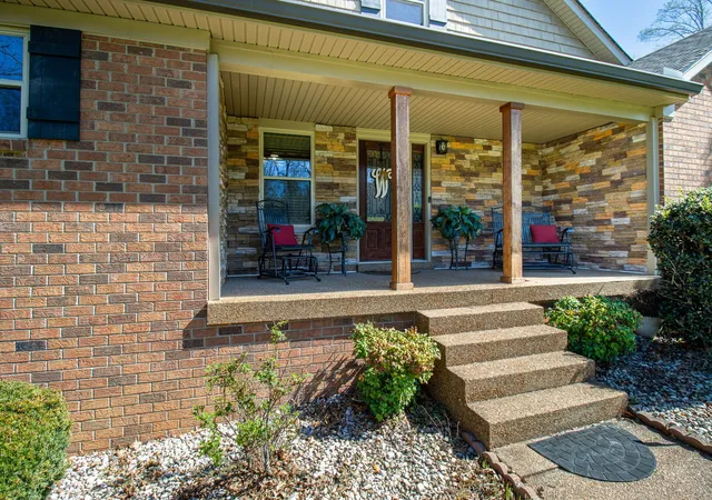 3rd image of 1420 Cantrell Dr, Cottontown, TN 37048 | MLS# 3234227