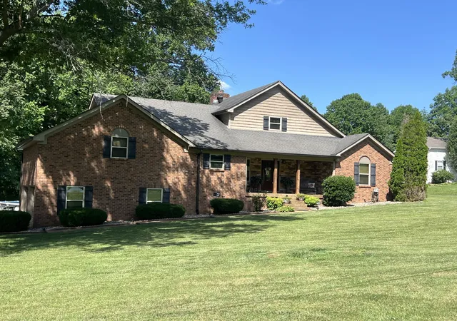 4th image of 1420 Cantrell Dr, Cottontown, TN 37048 | MLS# 3234227