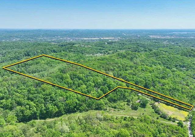 1st image of 18 Dry Creek Rd, Goodlettsville, TN 37072 | MLS# 3233868