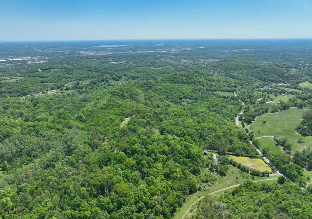 3rd image of 18 Dry Creek Rd, Goodlettsville, TN 37072 | MLS# 3233868