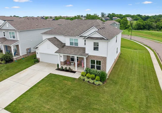 Photo 4 of Single family home for sale at 3819 Lantern Ln, Columbia, TN 38401 | MLS# 3247789 | Listing updated on 2026-10-06