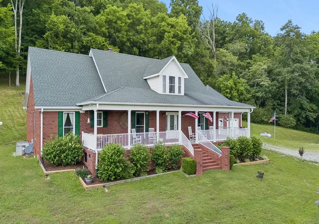 Homes for sale in Belfast, TN | 2865 Spring Pl Rd, Belfast, TN 37019 | MLS# 3234194