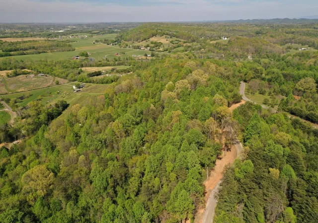 Photo 4 of Land for sale at 0 Lot 14 Elm Ln, Sweetwater, TN 37874 | MLS# 3232093 | Listing updated on 2026-09-15
