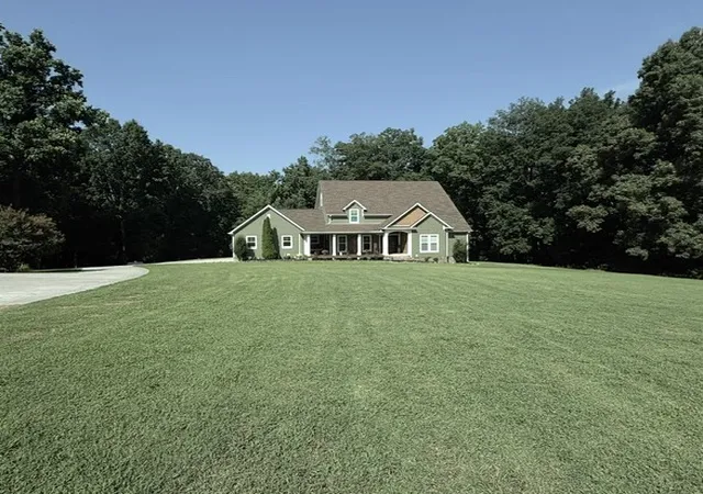 2nd image of 455 Hidden Ridge Ln, Estill Springs, TN 37330 | MLS# 3255613