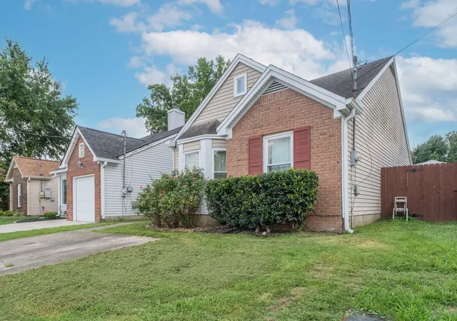 Photo 2 of Single family home for sale at 2309 Benay Rd, Nashville, TN 37214 | MLS# 3298154 | Listing updated on 2026-09-04