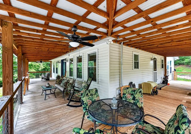 Photo 3 of Sale Pending at 211 Arizona Ln, Walling, TN 38587 | MLS# 3252091 | Listing updated on 2026-09-25