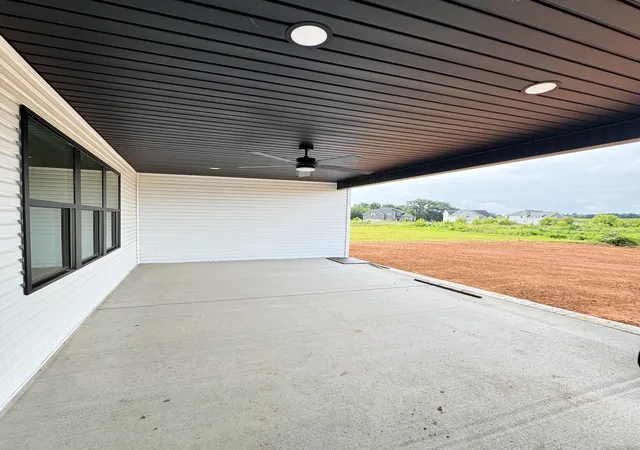 4th image of 238 Low Plains Ln, Clarksville, TN 37043 | MLS# 3233147