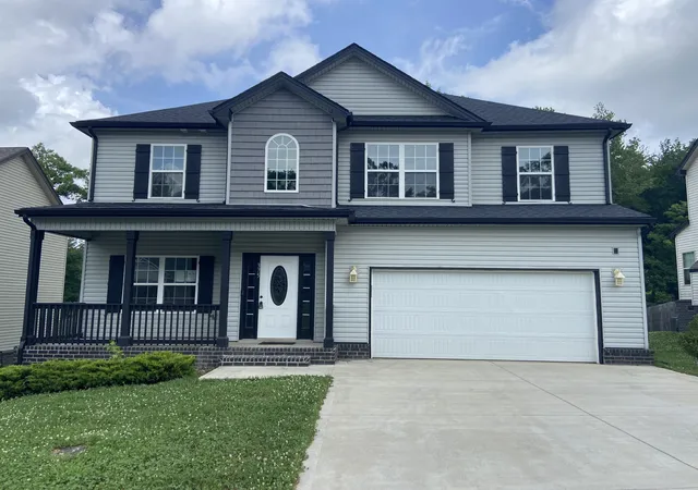Photo 1 of Single family home for sale at 375 Barry Dr, Clarksville, TN 37040 | MLS# 3255833 | Listing updated on 2026-08-19