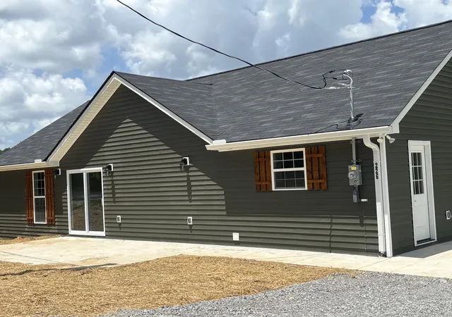 Homes for sale in Pulaski, TN | 226 Lanier Private Ln, Pulaski, TN 38478 | MLS# 3242881