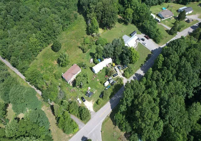 2nd image of 4368 Old Metal Rd, Palmyra, TN 37142 | MLS# 3244727