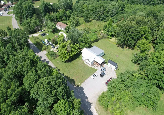 60th image of 4368 Old Metal Rd, Palmyra, TN 37142 | MLS# 3244727