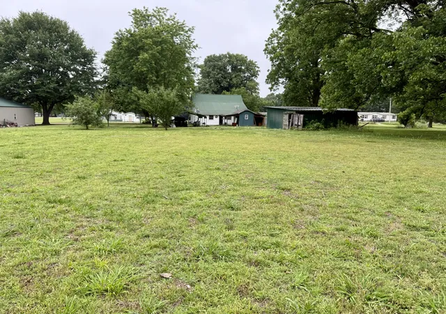 Homes for sale in Kenton, TN | 1935 Buster Collins Rd, Kenton, TN 38233 | MLS# 3232456