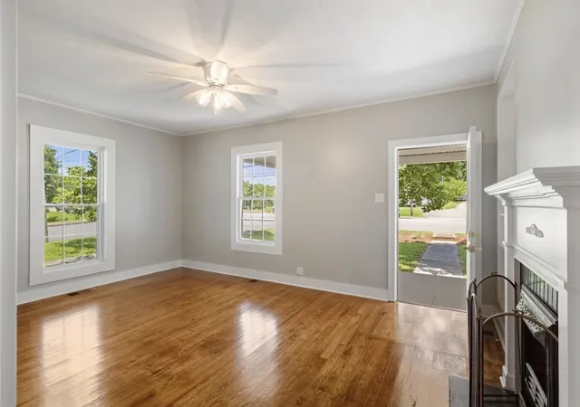 Photo 3 of Single family home for sale at 1410 Mill St, Pulaski, TN 38478 | MLS# 3242683 | Listing updated on 2026-08-31