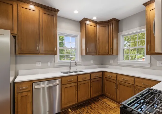 Photo 2 of Single family home for sale at 1410 Mill St, Pulaski, TN 38478 | MLS# 3242683 | Listing updated on 2026-10-07
