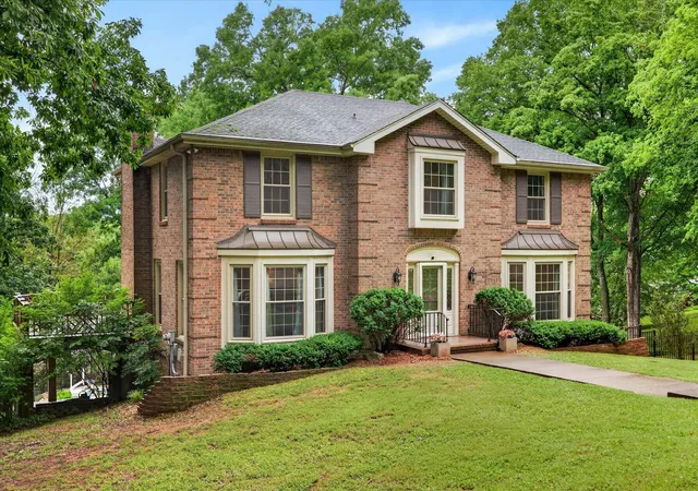 Photo 3 of Single family home for sale at 1610 Deerfield Dr, Clarksville, TN 37043 | MLS# 3245358 | Listing updated on 2026-09-12