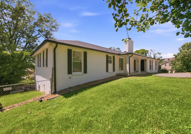 2nd image of 7401 Harrow Dr, Nashville, TN 37221 | MLS# 3242631